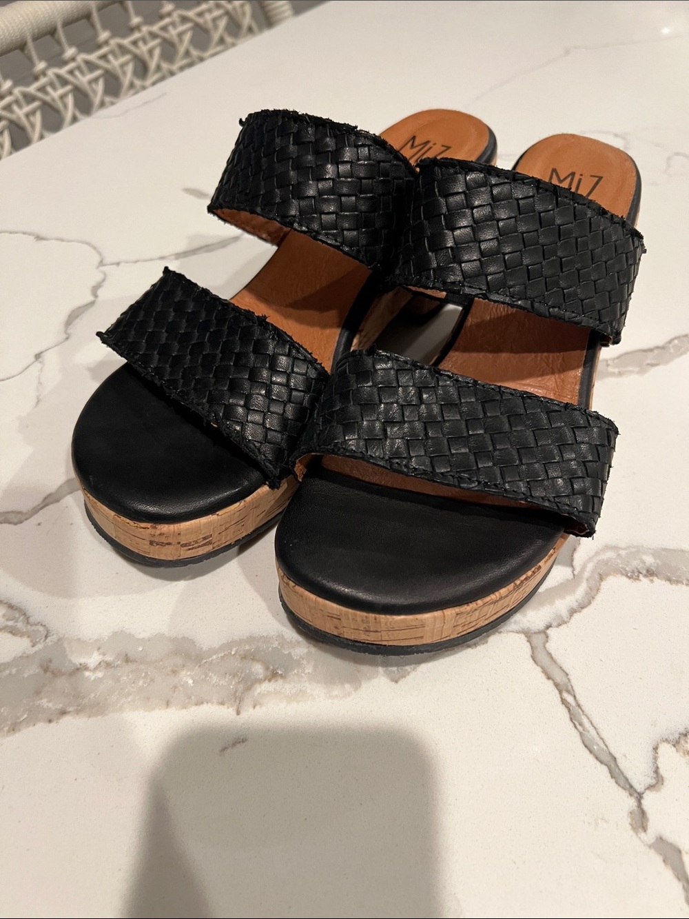NWOT MizMooz Genna Women's Black Leather Slip On Woven Crock Block Heel Sandals